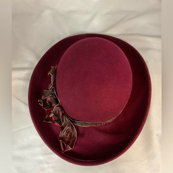VTG BOLLMAN HAT CO DOESKIN FELT 100% WOOL MAROON RED RIBBON TRIM FLOWERS 1 SIZE - Picture 6 of 9